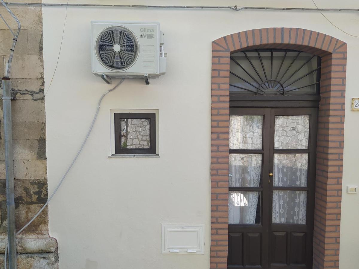 Sabrina Suite Milazzo Bagian luar foto